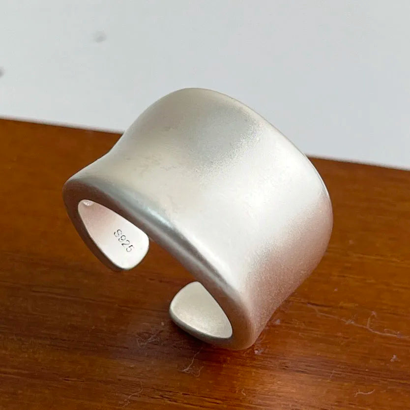 Anillo de Plata 925 Ajustable para Mujer – Diseño Geométrico de Lujo y Brillo