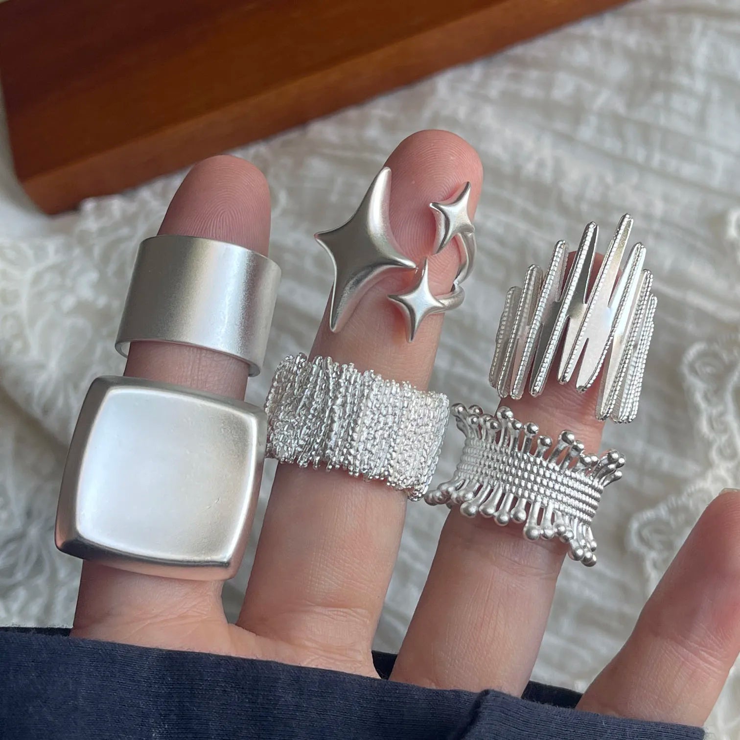 Anillo de Plata 925 Ajustable para Mujer – Diseño Geométrico de Lujo y Brillo