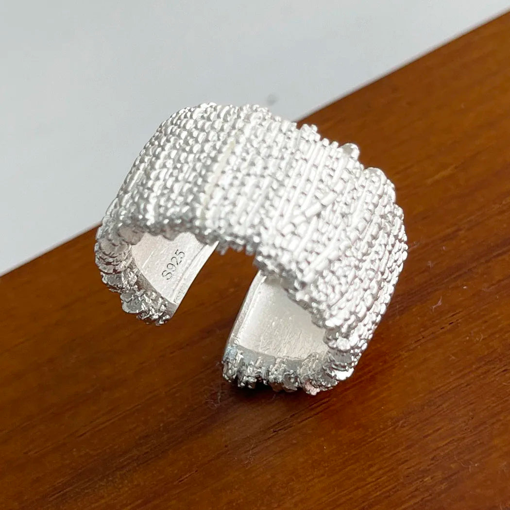 Anillo de Plata 925 Ajustable para Mujer – Diseño Geométrico de Lujo y Brillo