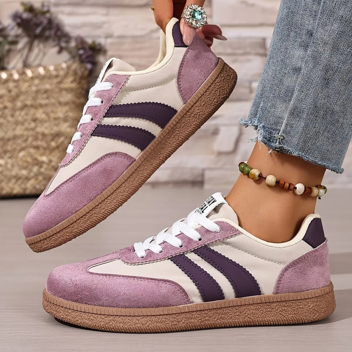 Tenis Mujer Deportivos con Cordones Transpirables y Diseño a Rayas