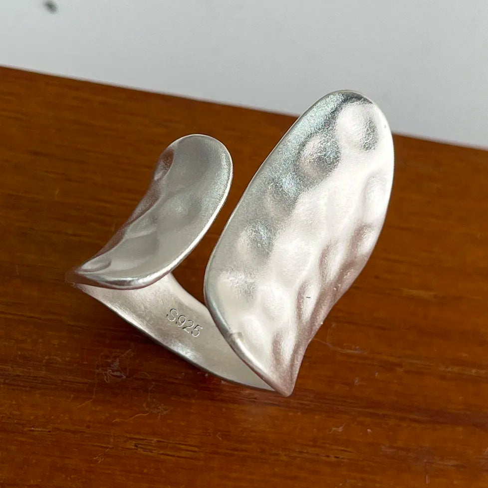 Anillo de Plata 925 Ajustable para Mujer – Diseño Geométrico de Lujo y Brillo