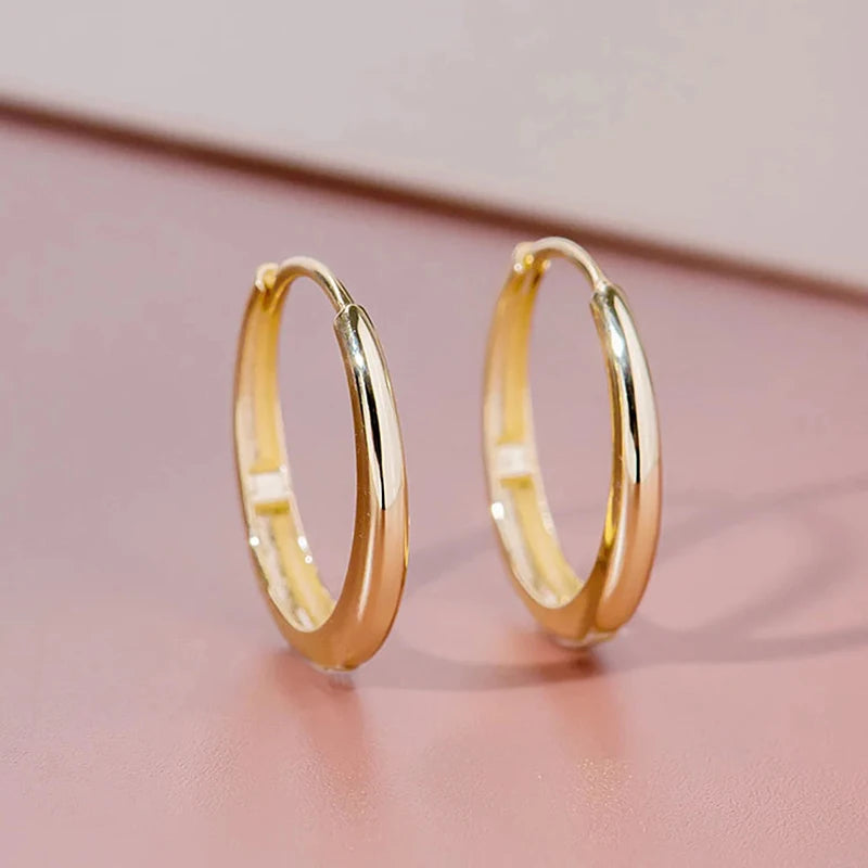 Pendientes de Aro Dorados para Mujer – Estilo Fashion Versátil para Fiesta y Diario