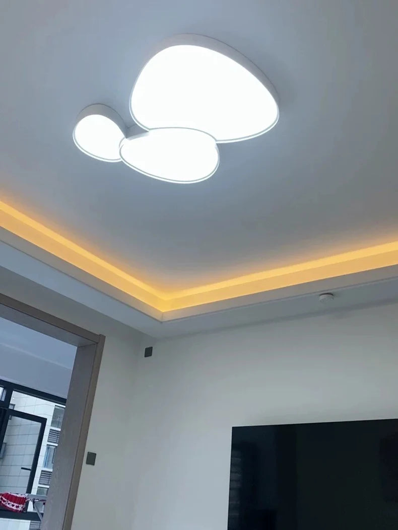 💡 Lámpara de Techo LED Moderna Nórdica Blanco y Negro | Iluminación para Sala y Dormitorio