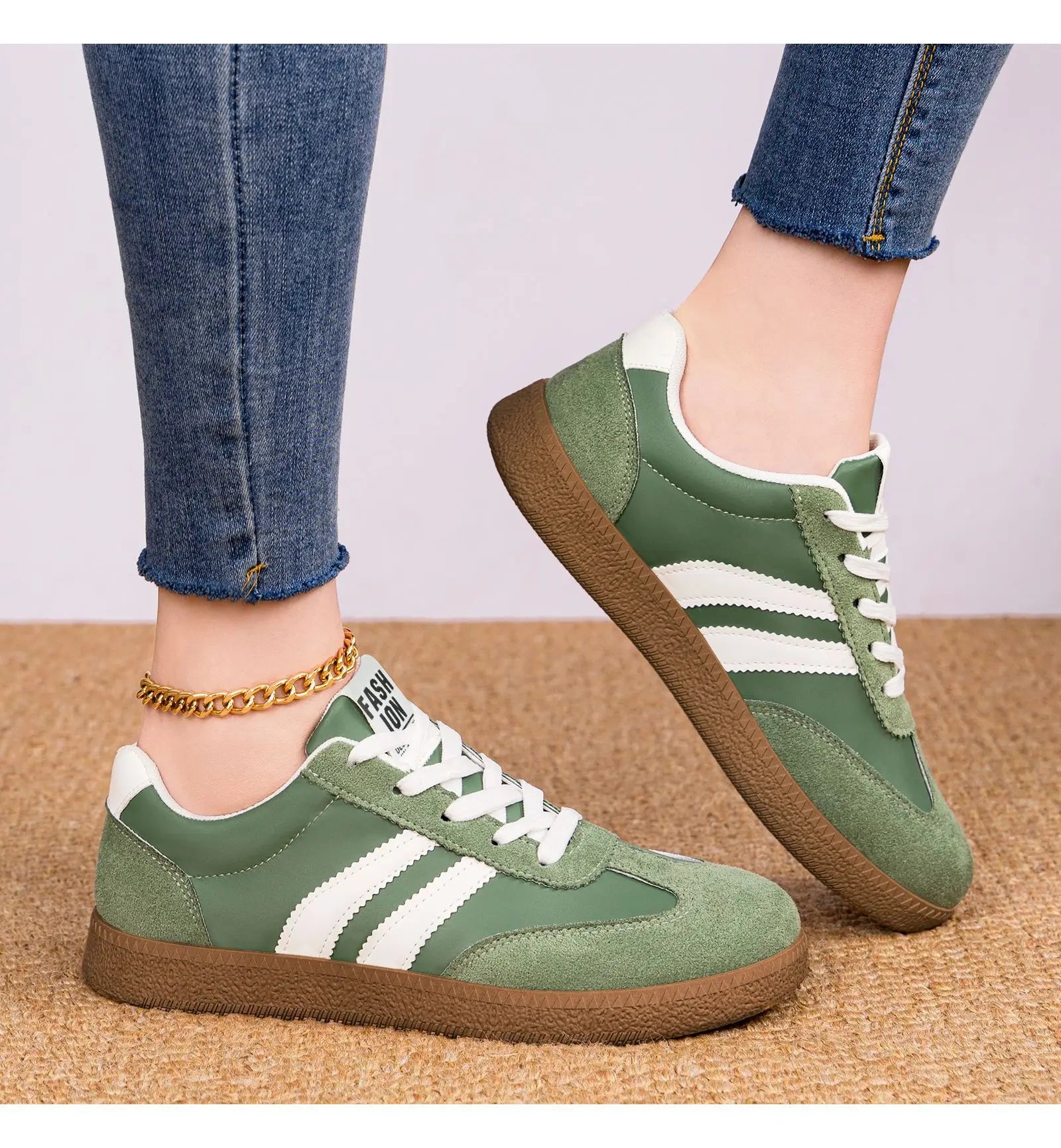 Tenis Mujer Deportivos con Cordones Transpirables y Diseño a Rayas